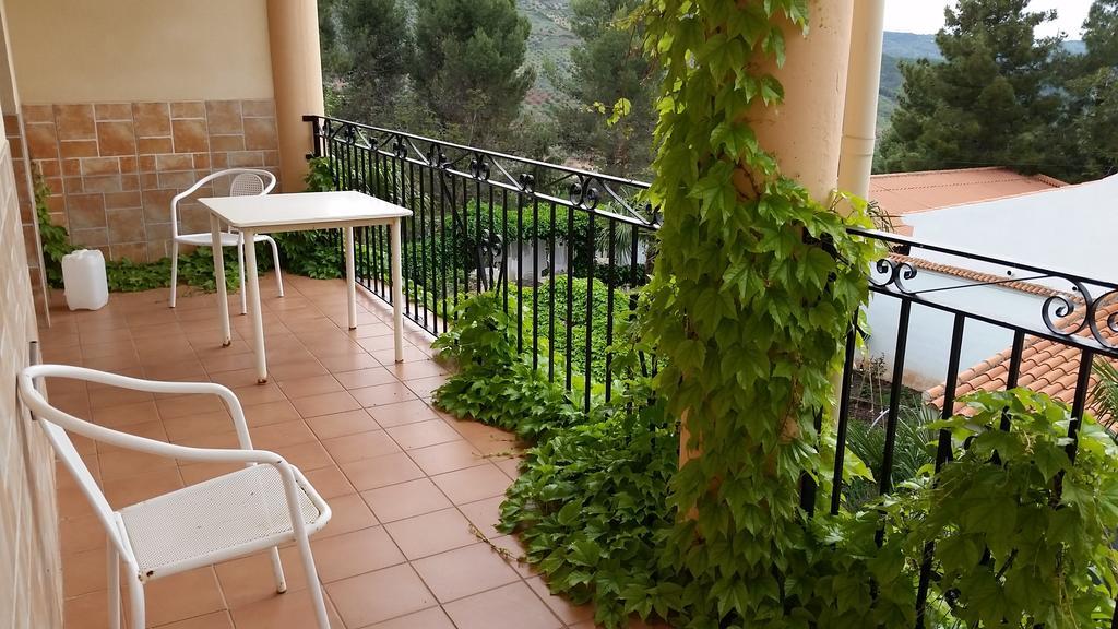 Hostal Los Rosales Алькарас Номер фото