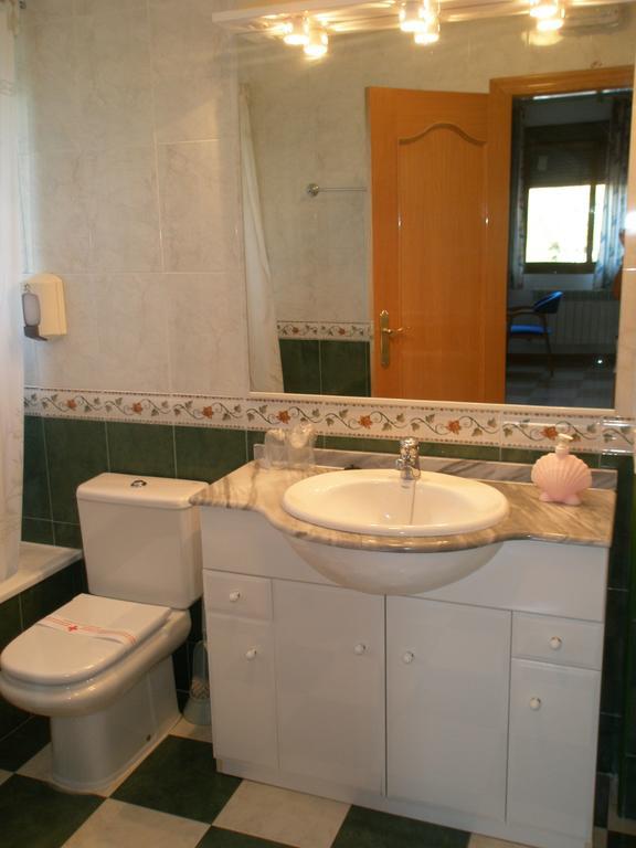 Hostal Los Rosales Алькарас Номер фото